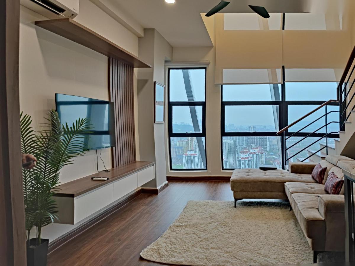 Arte Mont Kiara Host By Host Corner Suites Kuala Lumpur Extérieur photo