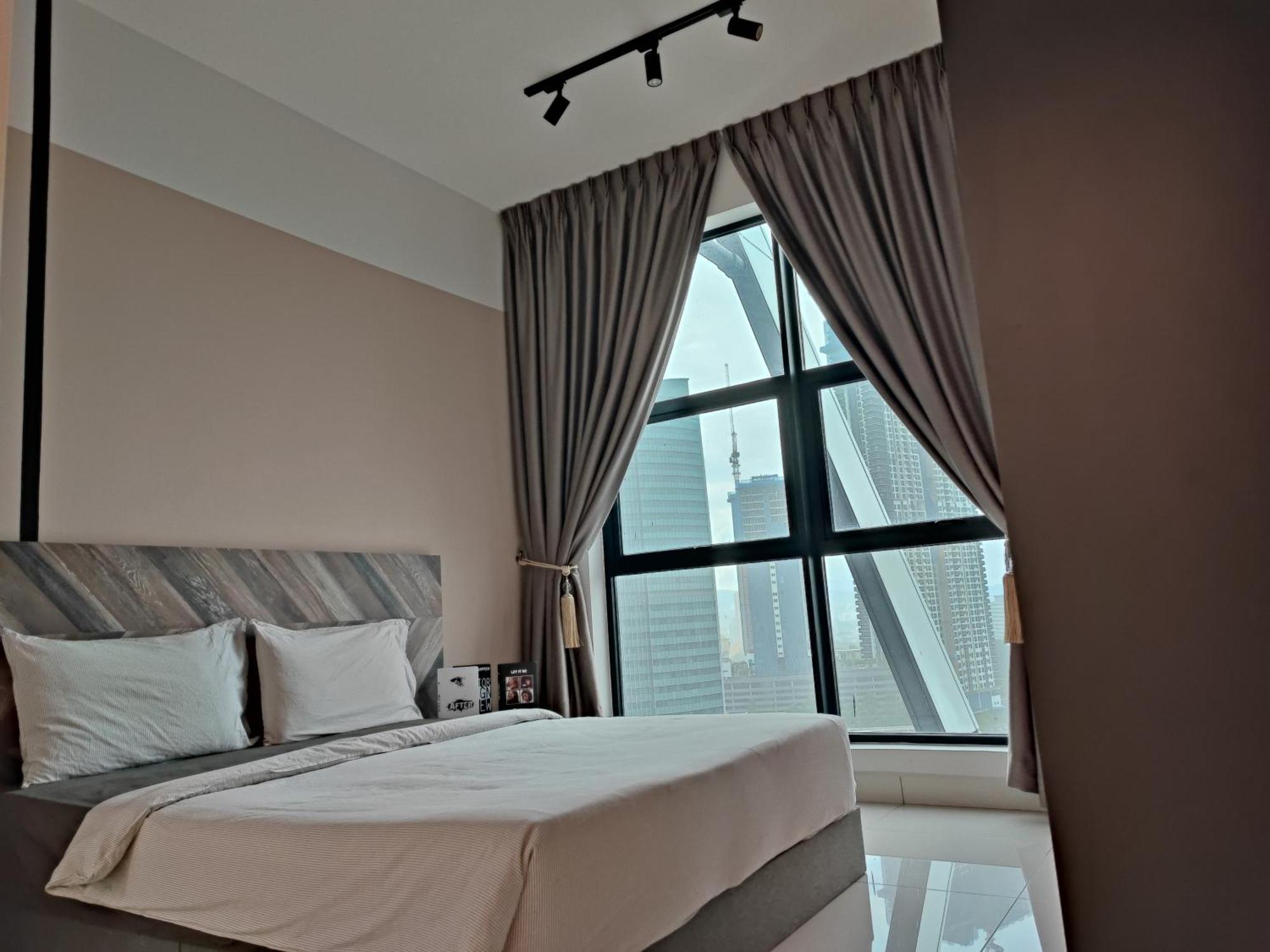 Arte Mont Kiara Host By Host Corner Suites Kuala Lumpur Extérieur photo